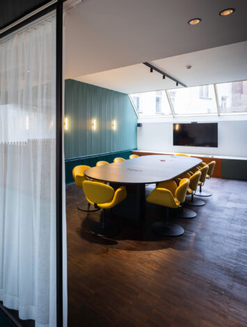 Yalo-hotel_21102021_meeting-room_the-executive-room_2