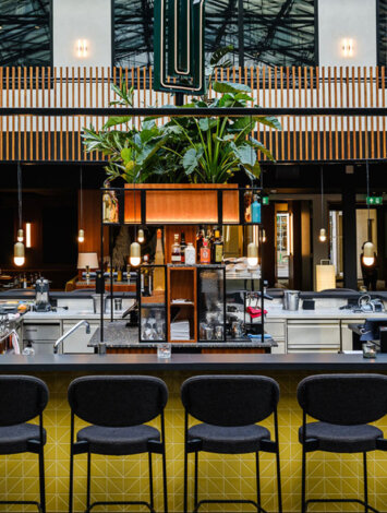 Yalo-hotel_16102021_bar-and-restaurant_bar_homepage